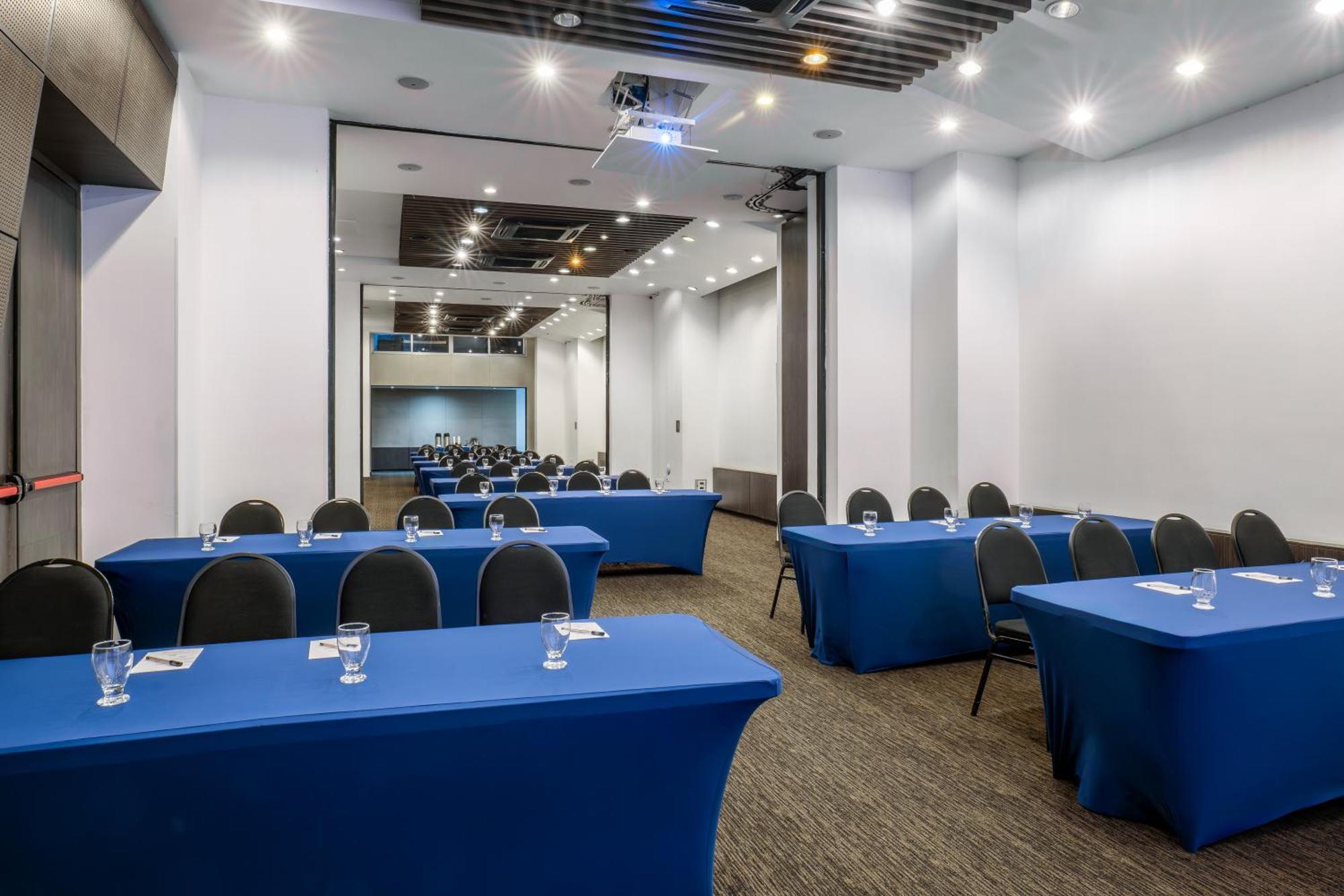 Hotel Casablanca Кукута Екстер'єр фото